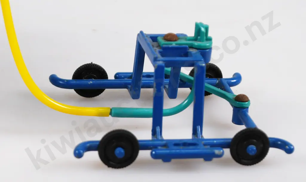 BRITAINS WRIGHT RAIN ST 110 IRRIGATION DRUM Image 1++