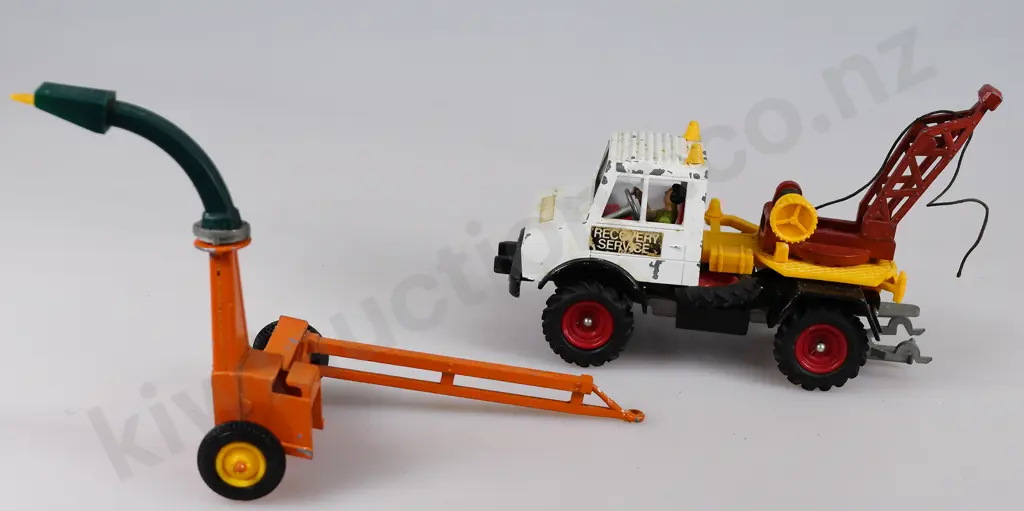 BRITAINS AGRICULTURAL MACHINERY Image 1++