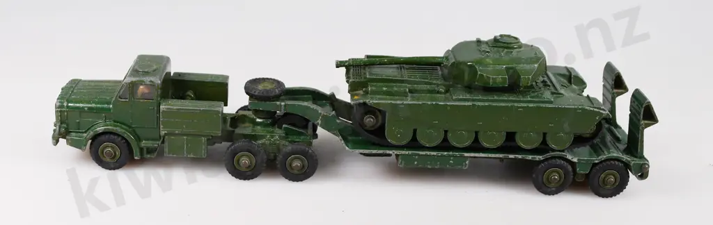 DINKY DIECAST TANK CARRIER Image 1++