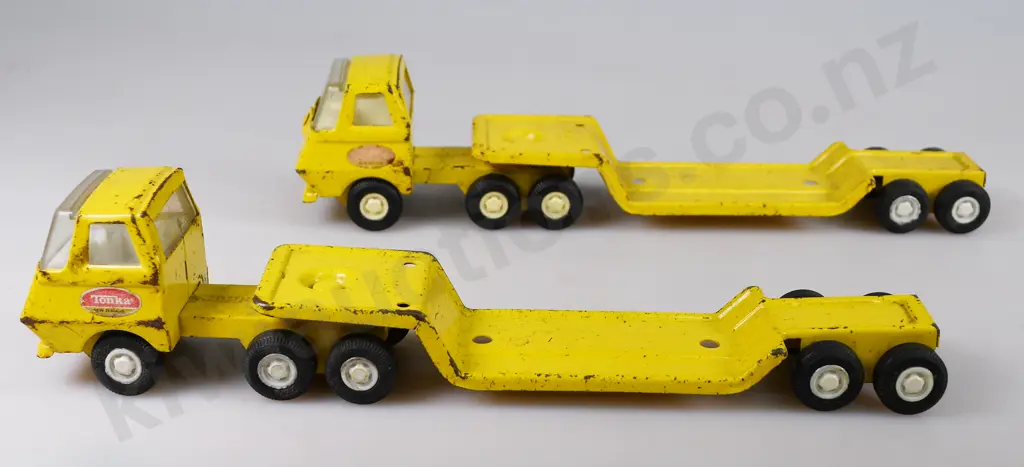 TONKA TOYS x 8 Image 1++