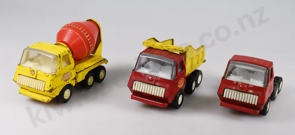 TONKA TOYS x 8 Image 1++