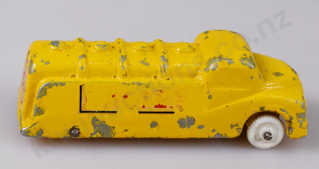 FUN HO 207 TANKER, 179 TIP TRUCK Image 1++