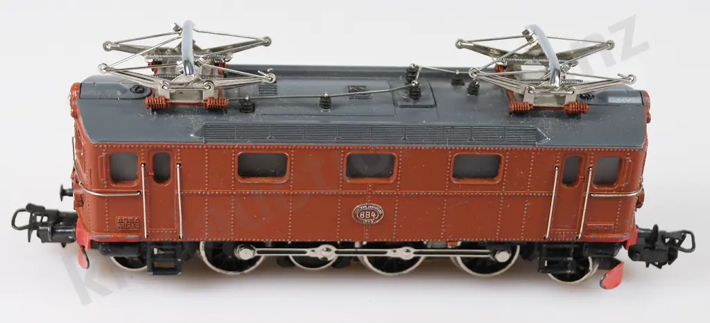 MARKLIN TRAIN LOCOMOTIVE & ROLLING STOCK Image 1++