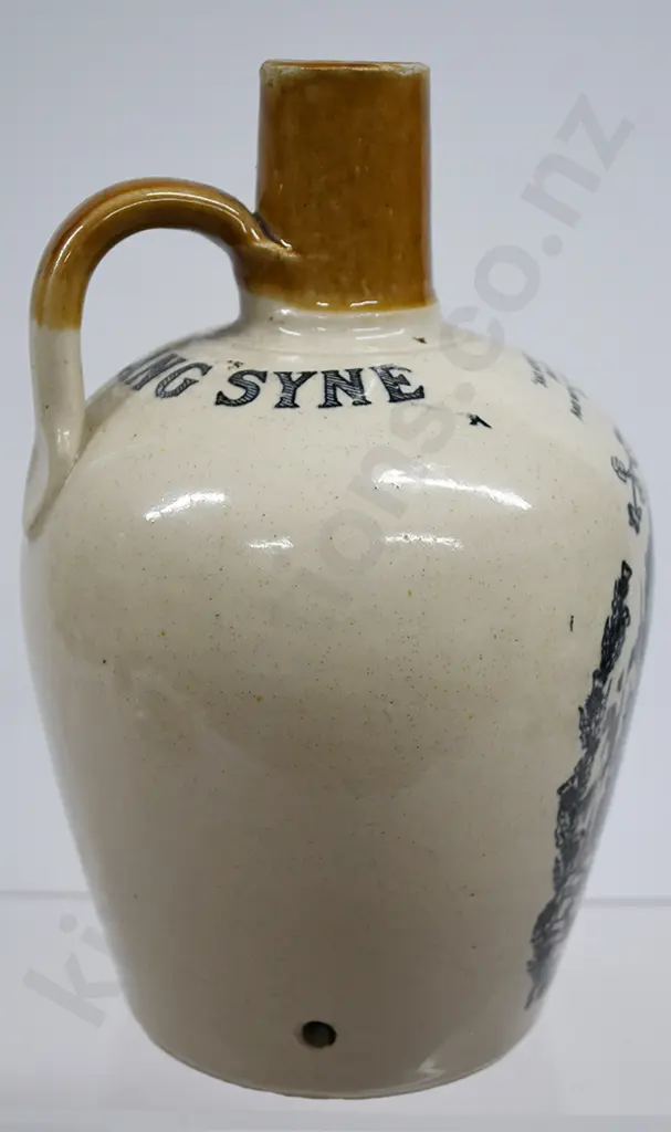 AULD LANG SYNE STONEWARE WHISKY JUG Image 1++