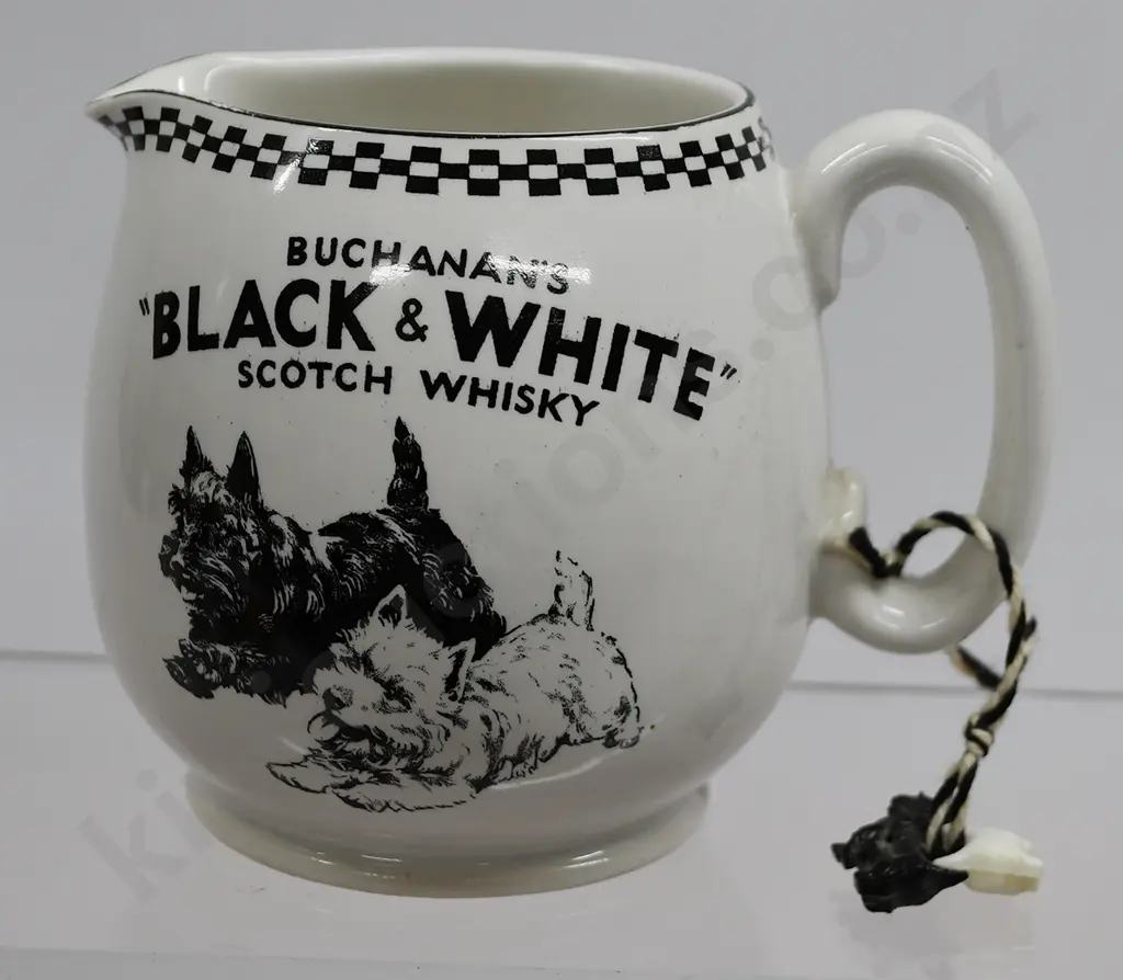 BUCHANAN’S BLACK & WHITE WHISKY ADVERTISING WATER JUG Image 1++