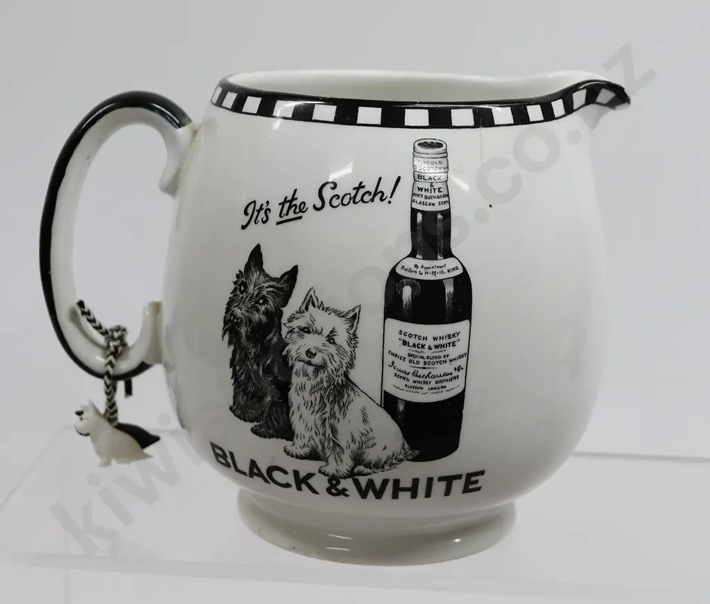 BUCHANAN’S BLACK & WHITE WHISKY ADVERTISING WATER JUG Image 1++