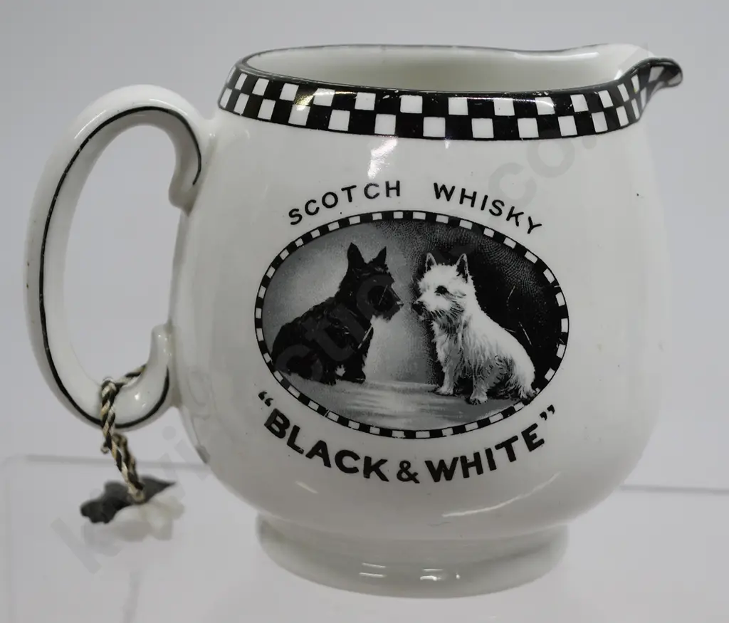 BUCHANAN’S BLACK & WHITE WHISKY ADVERTISING WATER JUG Image 1++