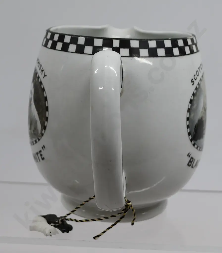 BUCHANAN’S BLACK & WHITE WHISKY ADVERTISING WATER JUG Image 1++