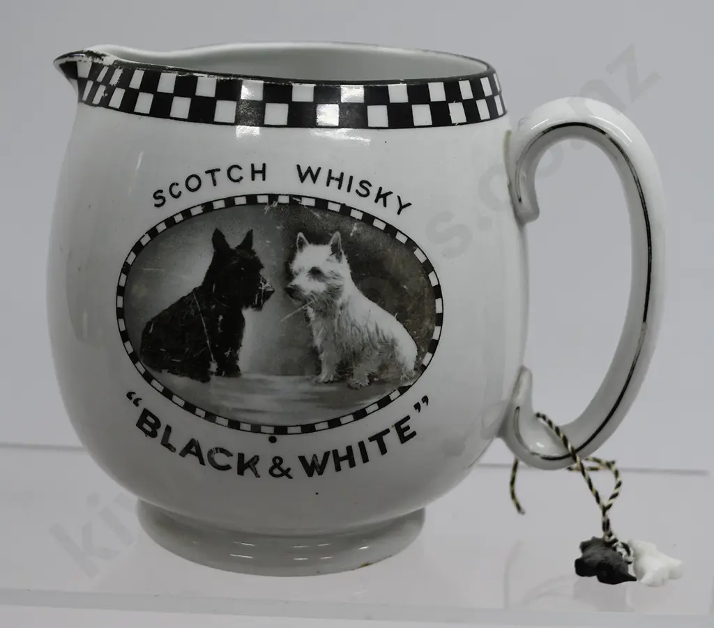 BUCHANAN’S BLACK & WHITE WHISKY ADVERTISING WATER JUG Image 1++