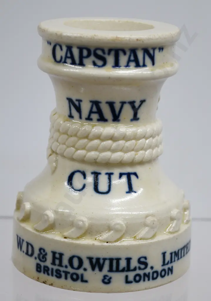 CAPSTAN NAVY CUT VESTA HOLDER Image 1++