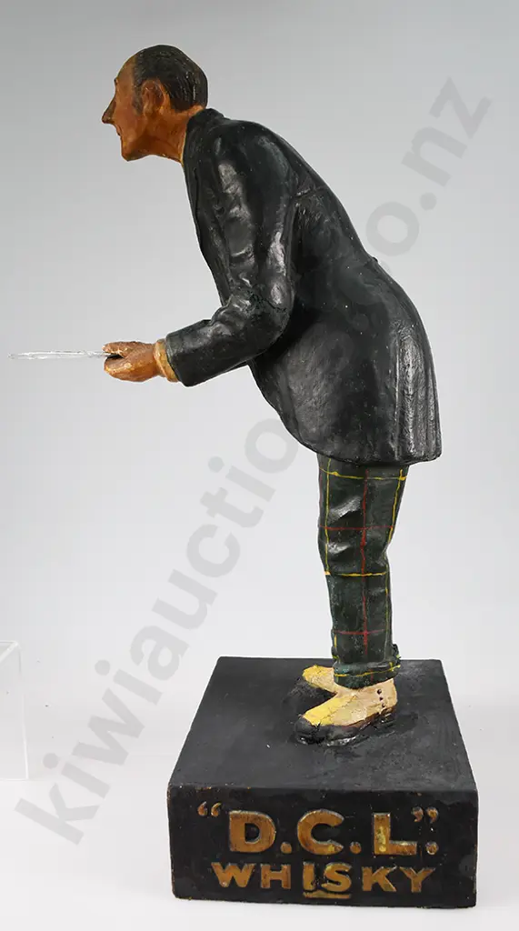 DCL WHISKY ADVERTISING FIGURE Image 1++