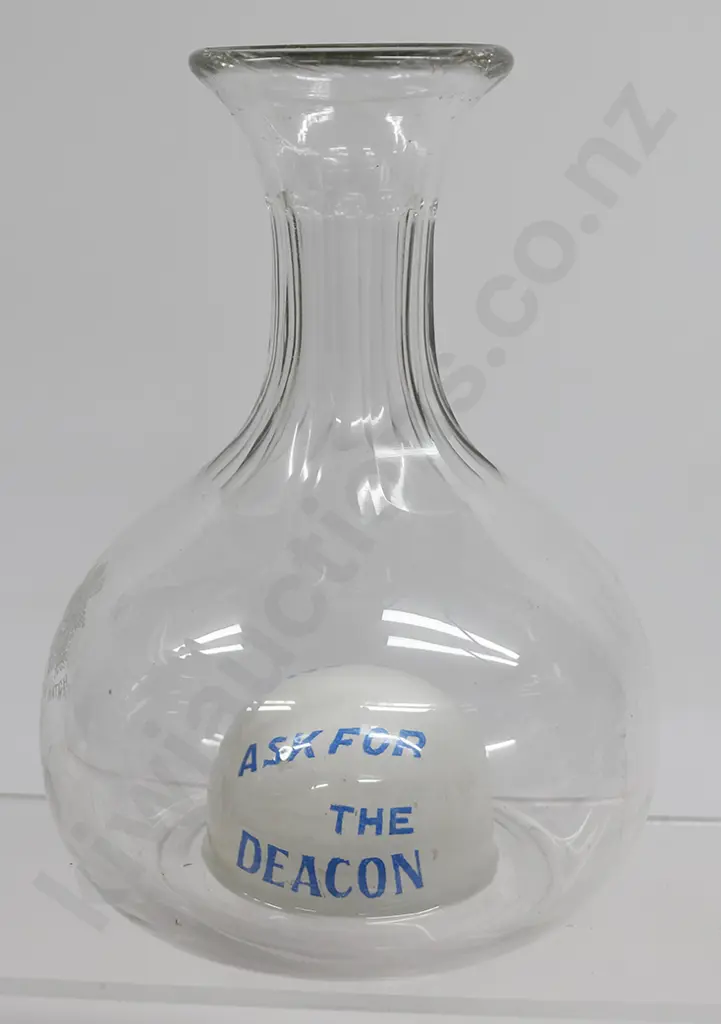 DEACON BRODIE'S LIQUEUR SCOTCH CARAFE Image 1++