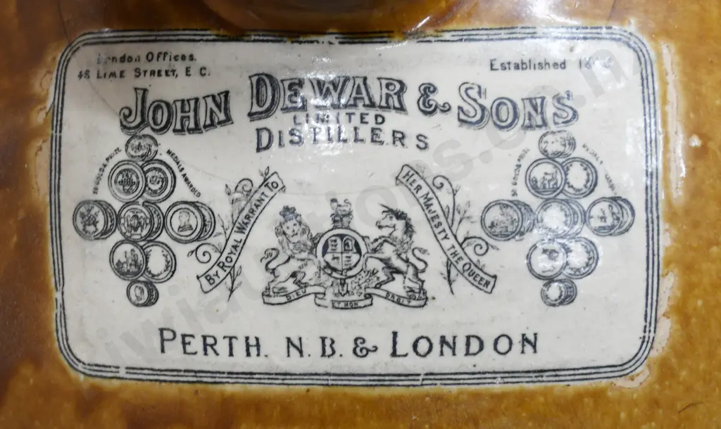 JOHN DEWAR & SONS DISTILLERS STONEWARE WHISKY JAR Image 1++