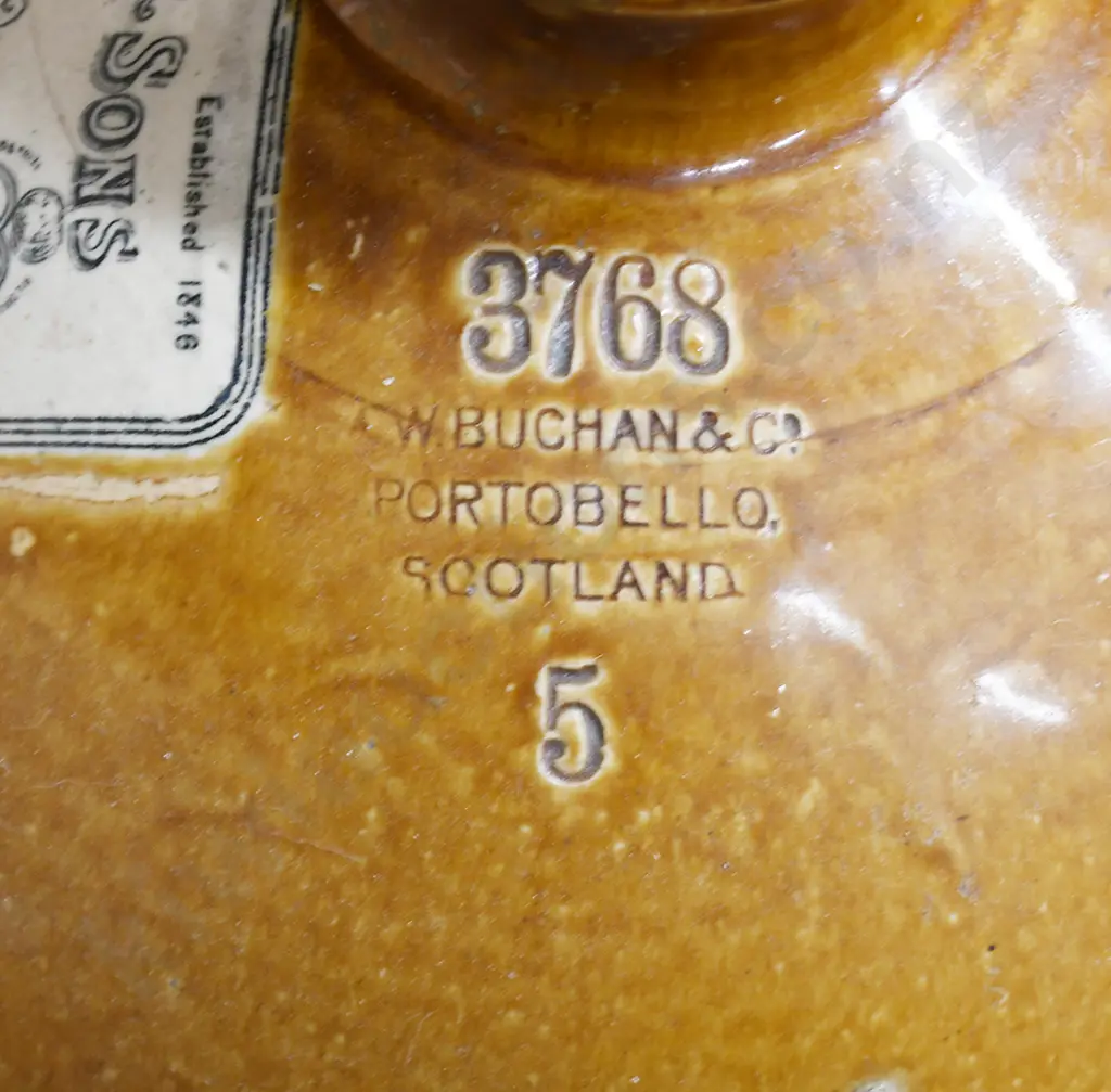 JOHN DEWAR & SONS DISTILLERS STONEWARE WHISKY JAR Image 1++