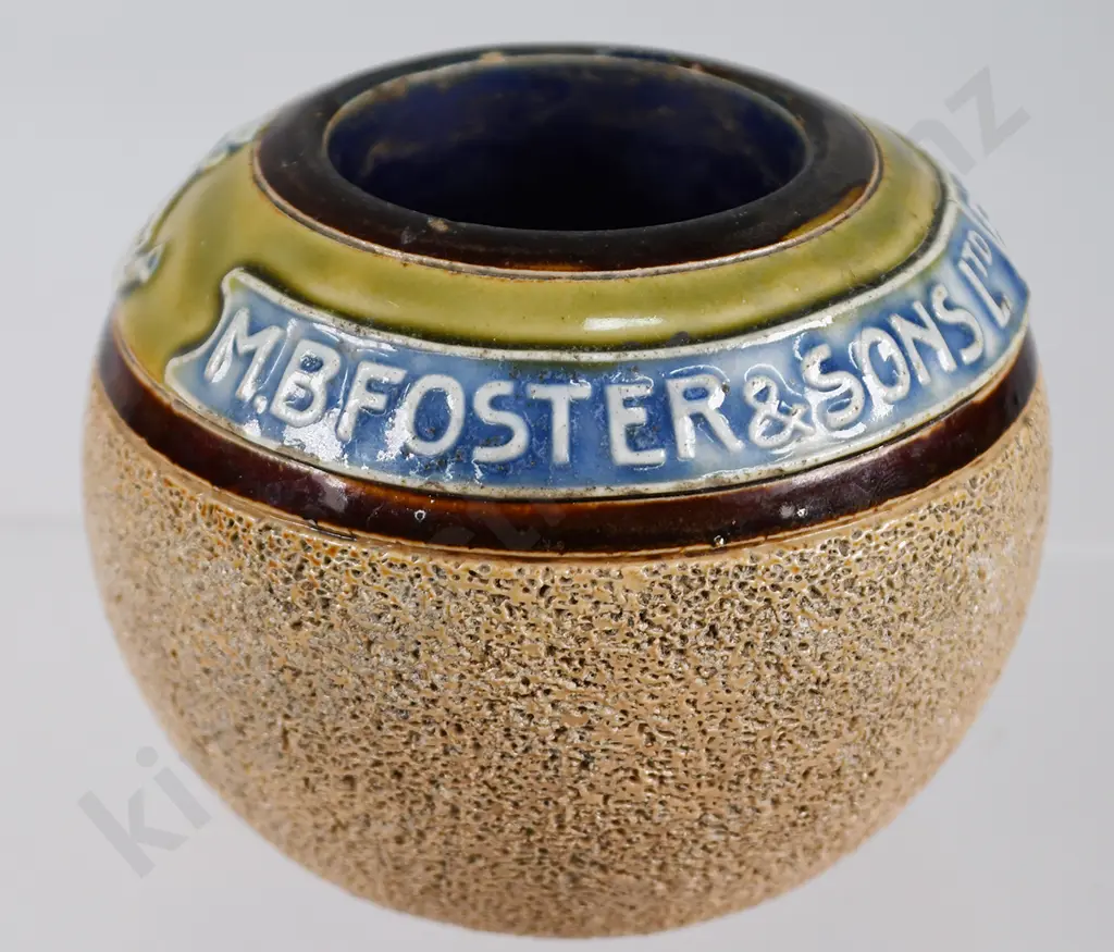FOSTER BOTTLED BEERS VESTA HOLDER STRIKER Image 1++
