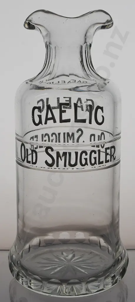 GAELIC OLD SMUGGLER DECANTER Image 1++