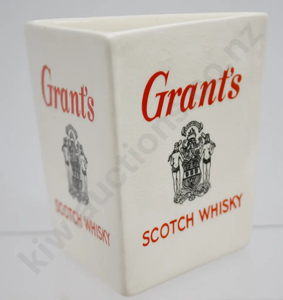 GRANT'S WHISKY WATER JUG Image 1++