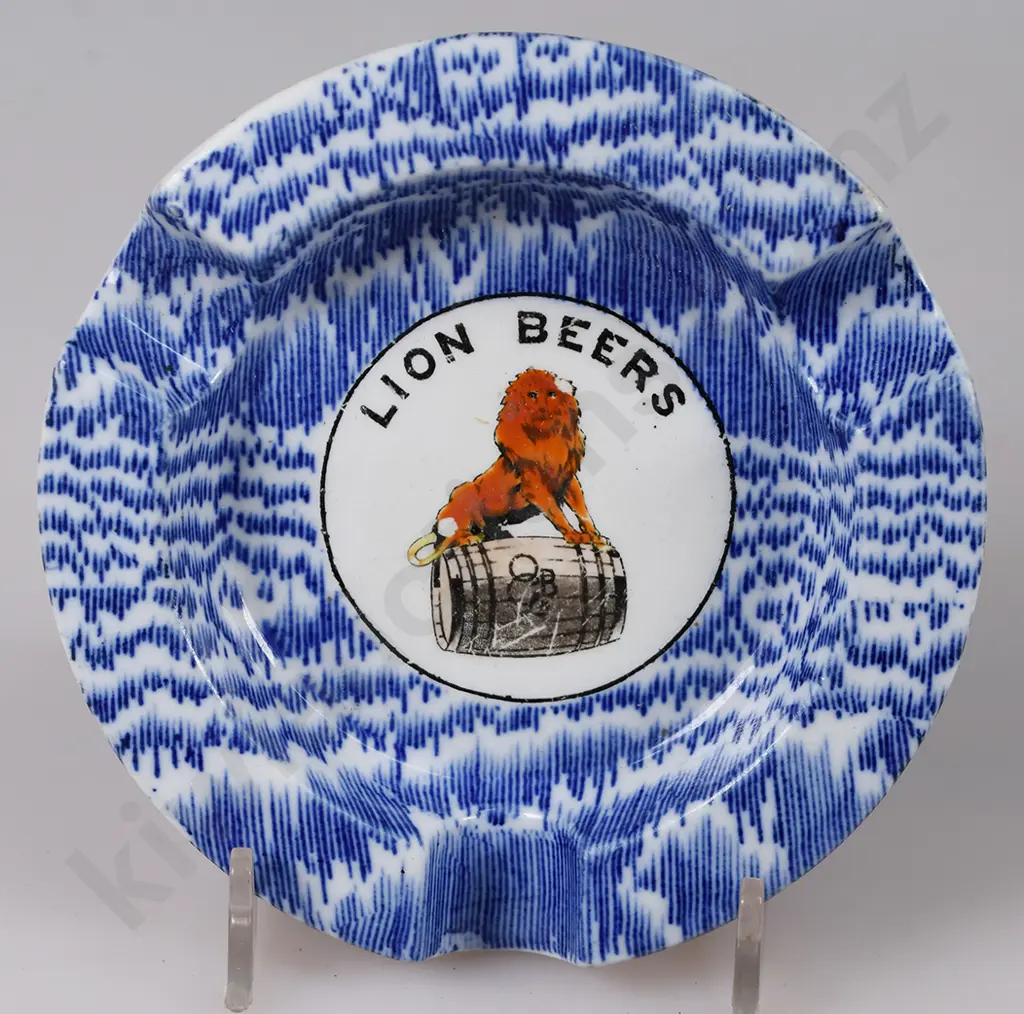 OHLSSON'S LION BEERS ADVERTISING ASHTRAY Image 1++
