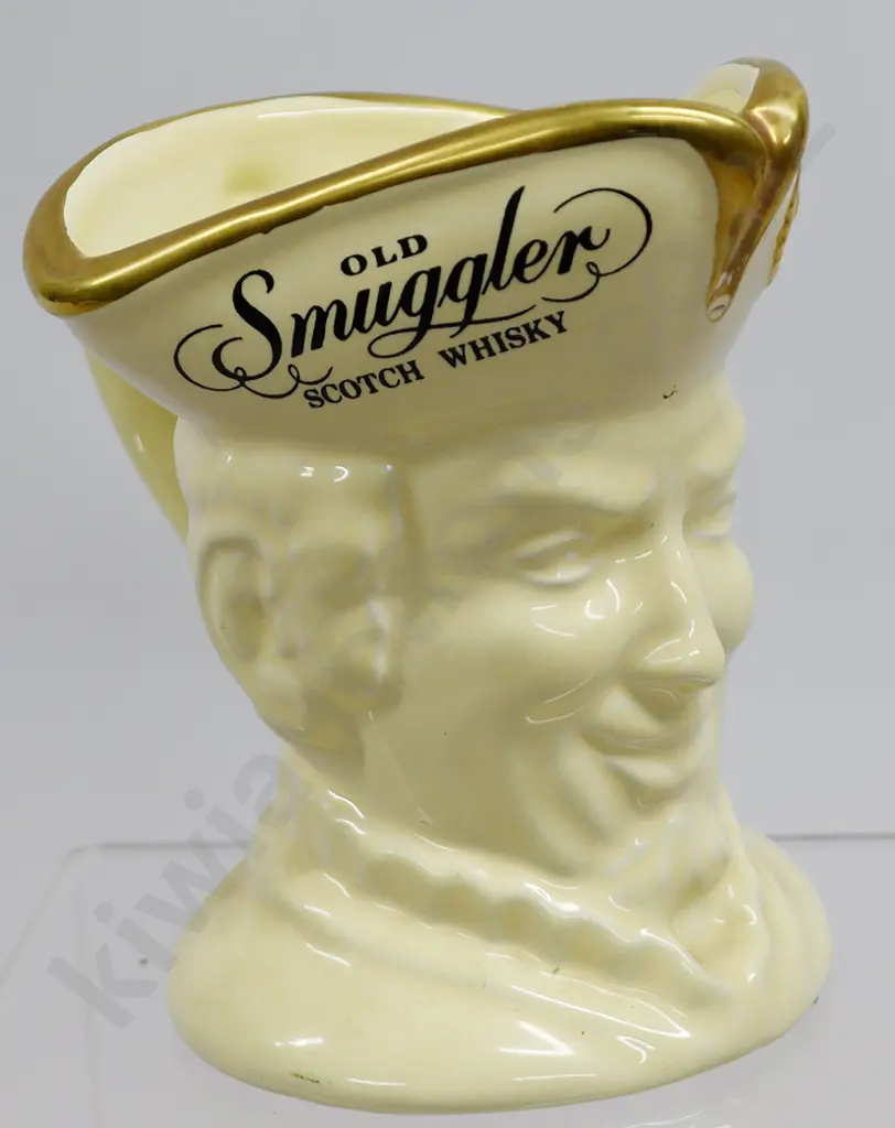 OLD SMUGGLER ADVERTISING WHISKY WATER JUG Image 1++