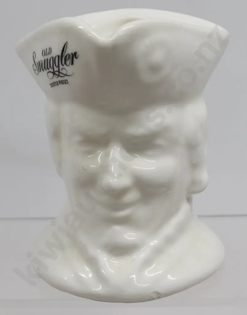 OLD SMUGGLER ADVERTISING WHISKY WATER JUG Image 1++