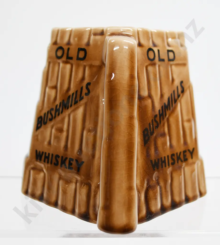 OLD BUSHMILLS WHISKEY ADVERTISING WATER JUG Image 1++