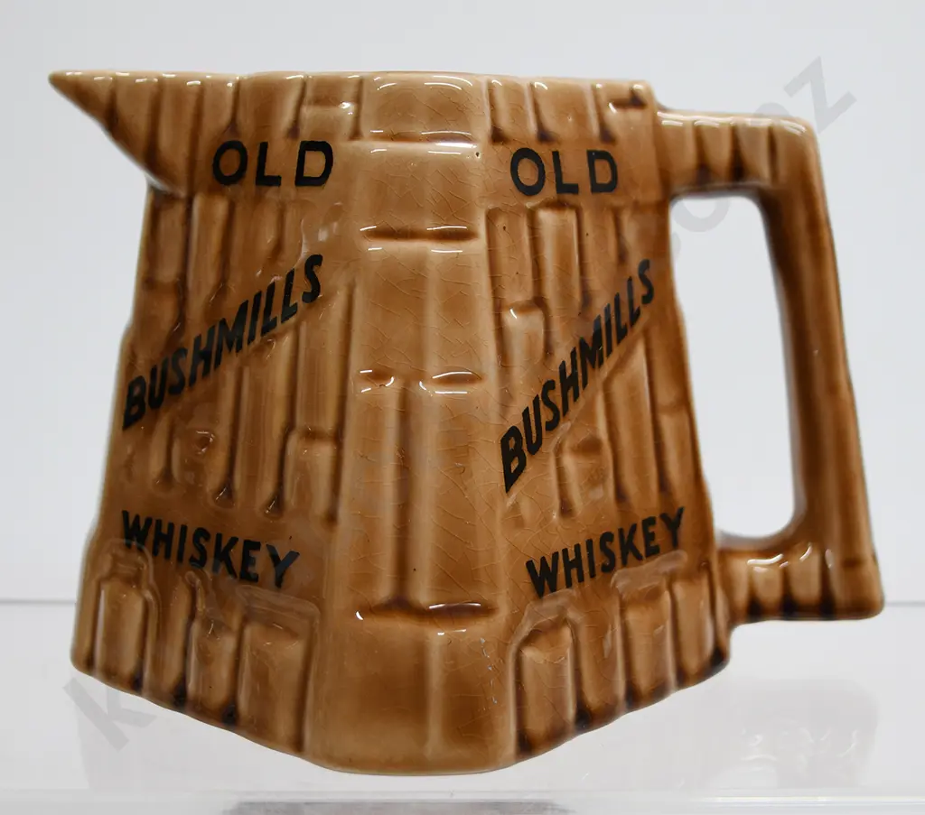 OLD BUSHMILLS WHISKEY ADVERTISING WATER JUG Image 1++
