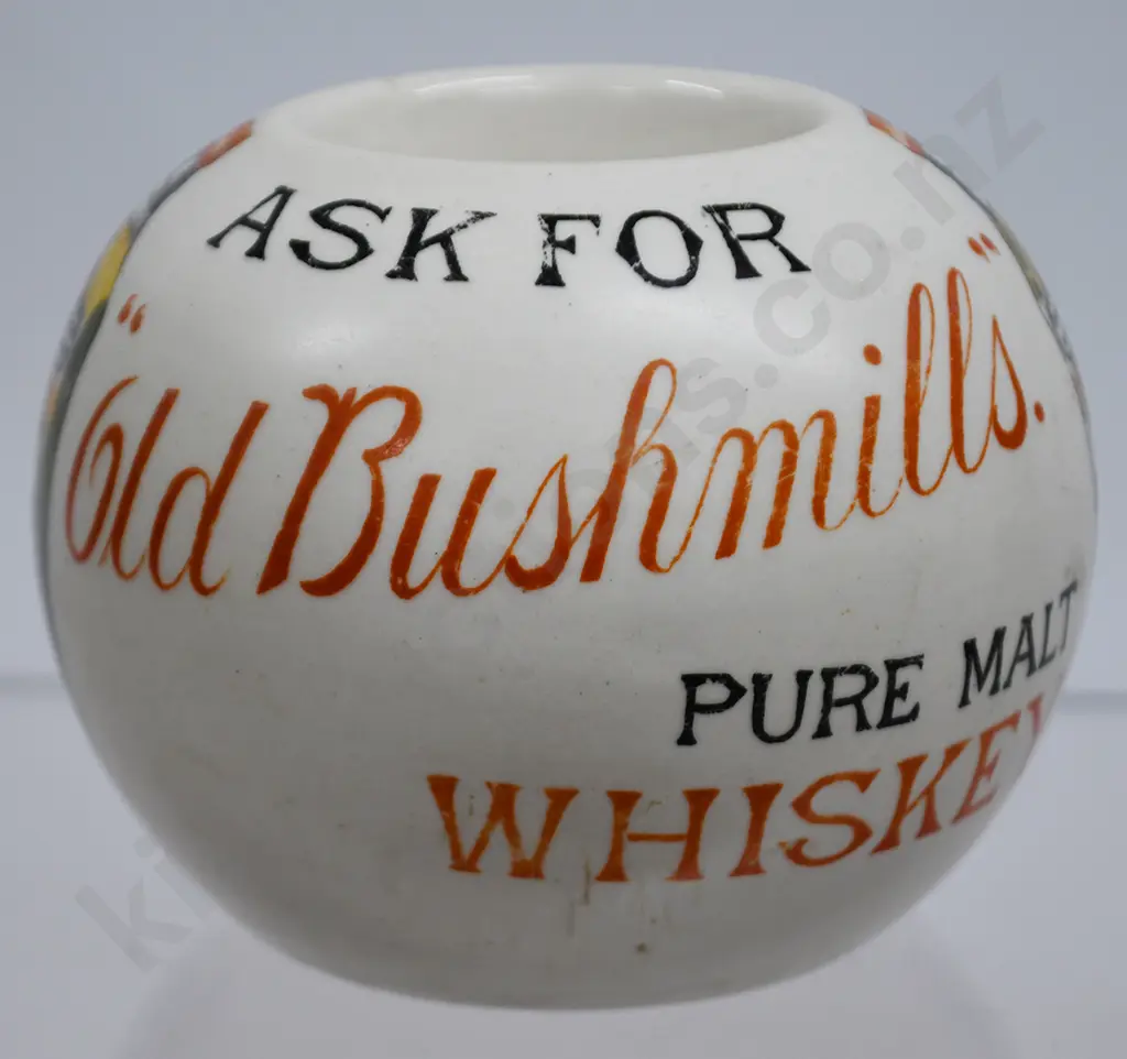 OLD BUSHMILLS MALT WHISKEY ADVERTISING VESTA HOLDER Image 1++