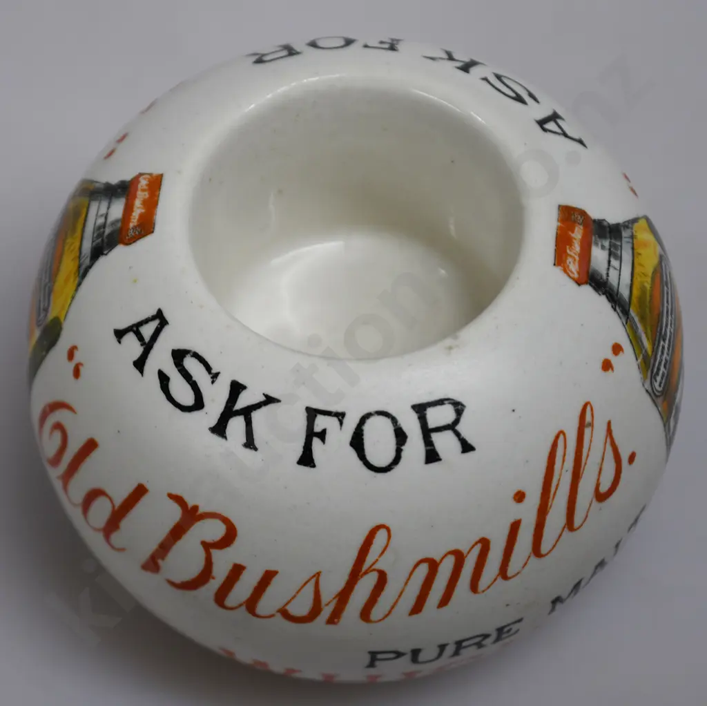 OLD BUSHMILLS MALT WHISKEY ADVERTISING VESTA HOLDER Image 1++