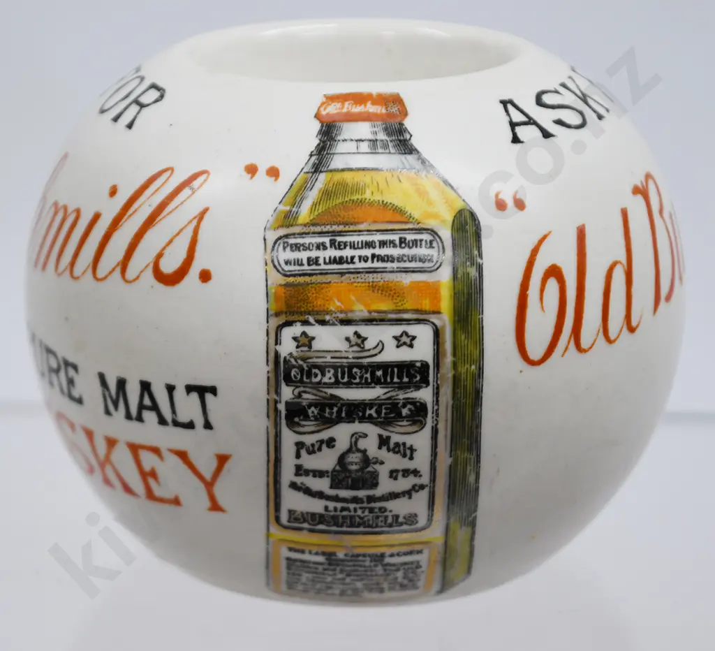 OLD BUSHMILLS MALT WHISKEY ADVERTISING VESTA HOLDER Image 1++