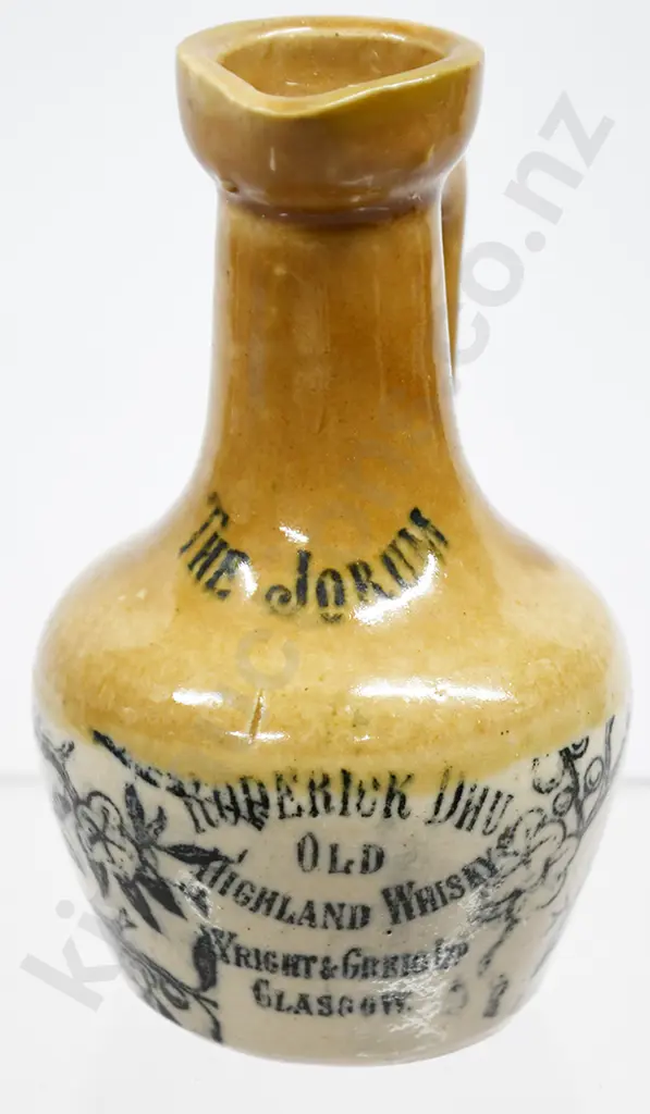 RODERICK DHU STONEWARE WHISKY JUG Image 1++