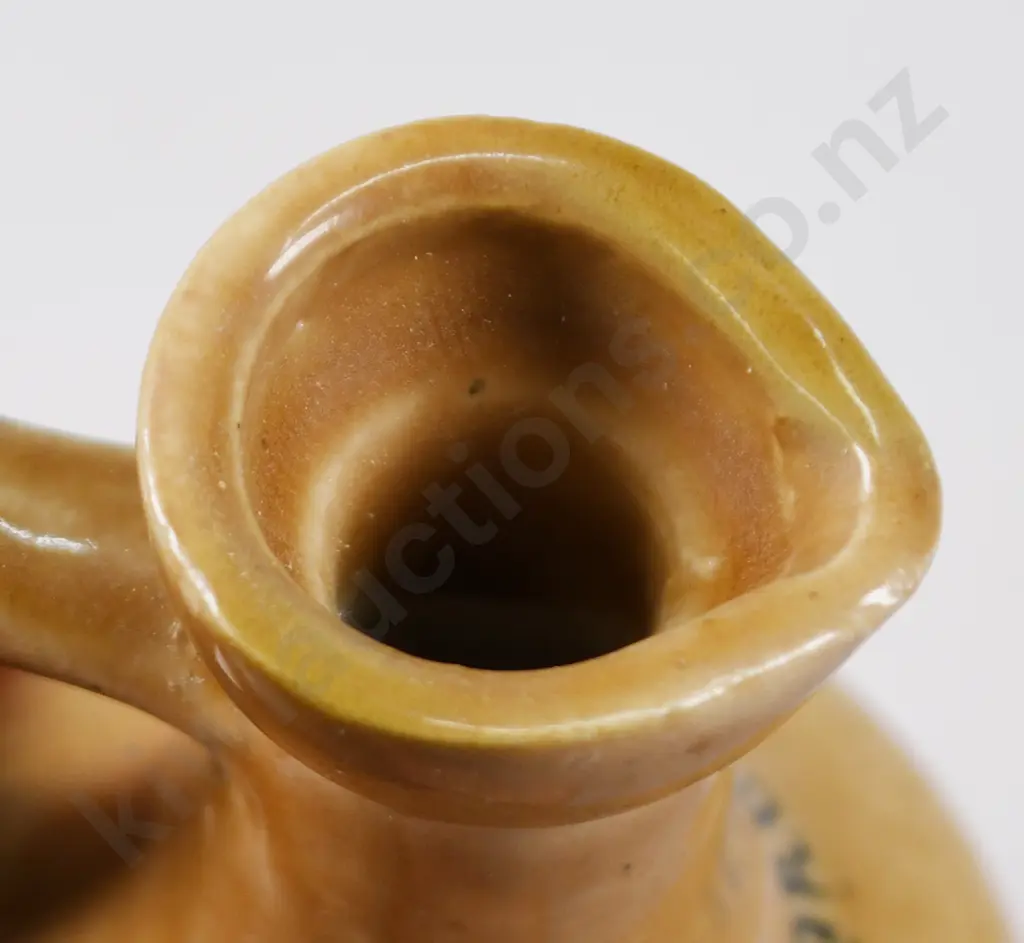 RODERICK DHU STONEWARE WHISKY JUG Image 1++