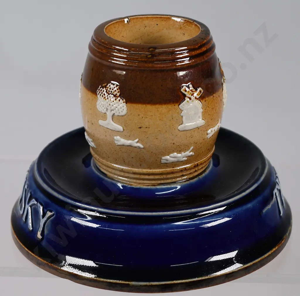 THORNE’S STONEWARE MATCH STRIKER Image 1++