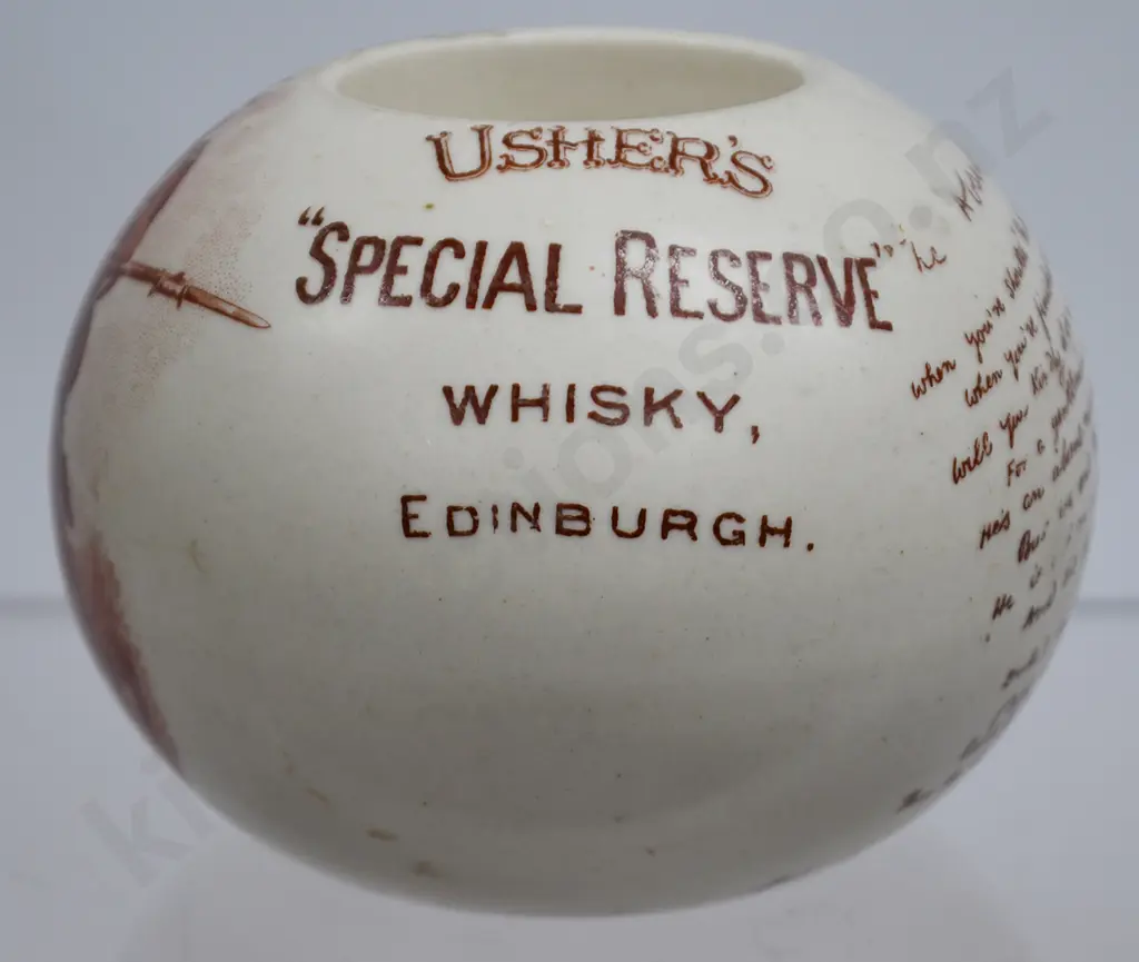 USHER’S OVG WHISKY ADVERTISING VESTA HOLDER Image 1++