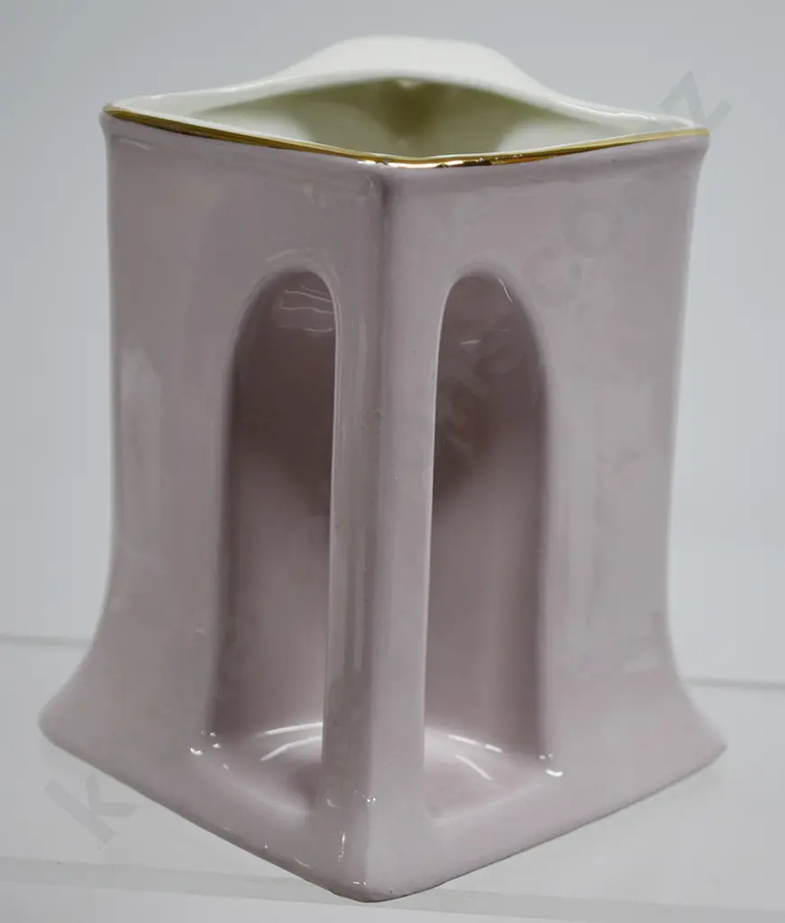 JOHNNIE WALKER SCOTCH WHISKY WATER JUG Image 1++