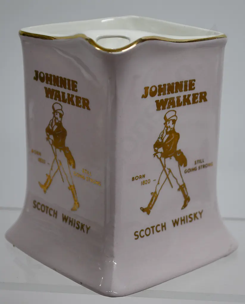 JOHNNIE WALKER SCOTCH WHISKY WATER JUG Image 1++