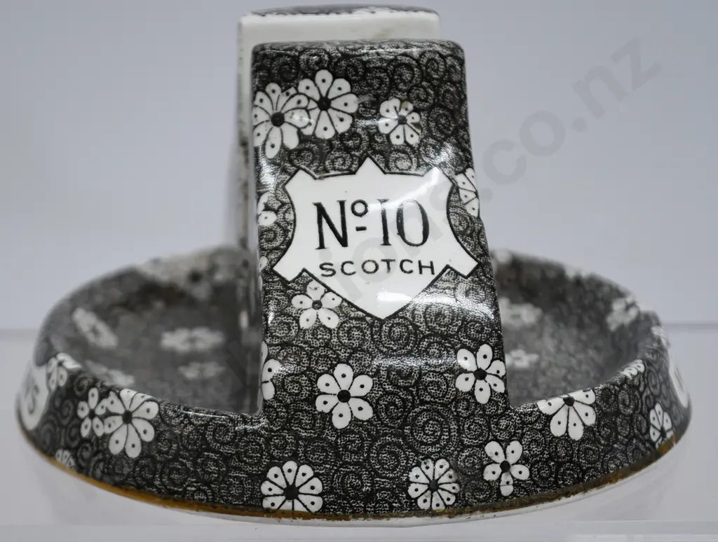 WATSON'S No 10 SCOTCH MATCHBOX HOLDER Image 1++
