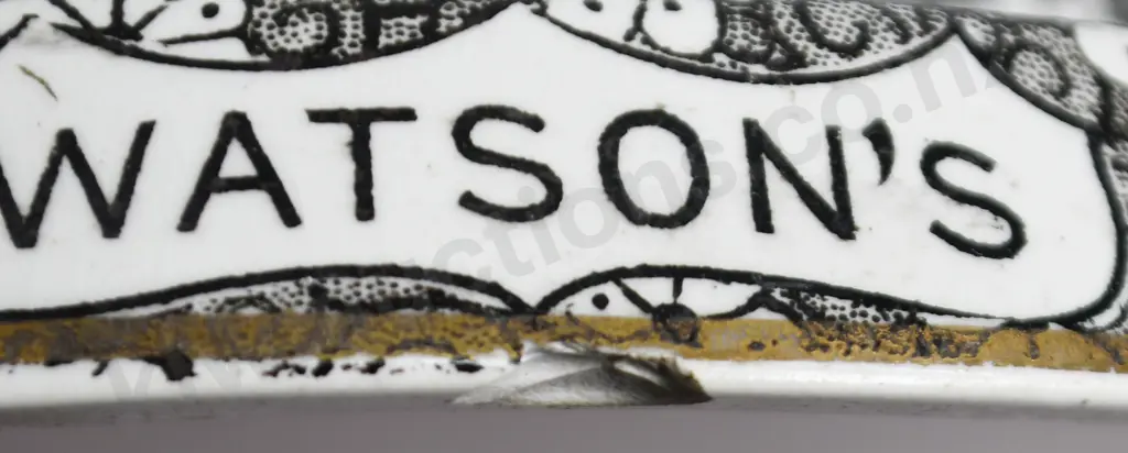 WATSON'S No 10 SCOTCH MATCHBOX HOLDER Image 1++