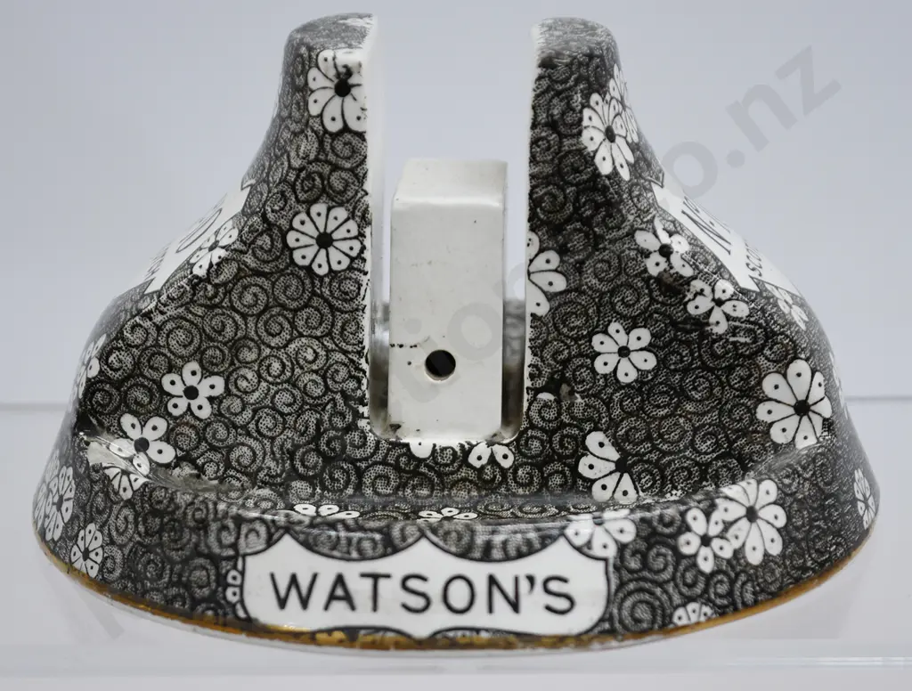 WATSON'S No 10 SCOTCH MATCHBOX HOLDER Image 1++