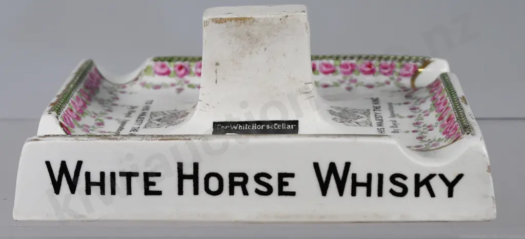 WHITE HORSE WHISKY MATCH HOLDER/ASHTRAY Image 1++