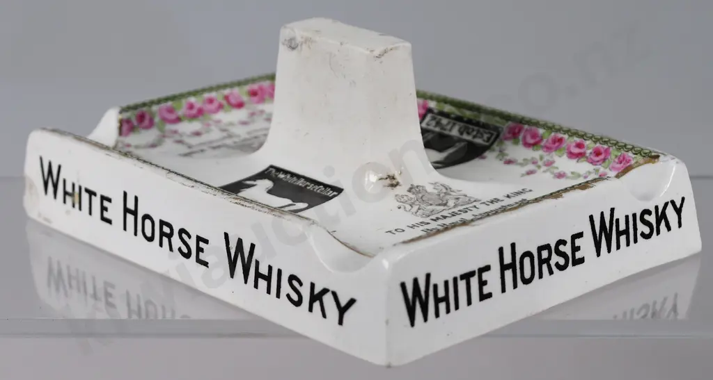 WHITE HORSE WHISKY MATCH HOLDER/ASHTRAY Image 1++