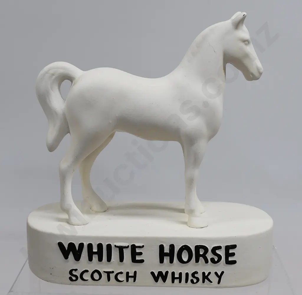 WHITE HORSE WHISKY ADVERTISING FIGURES Image 1++