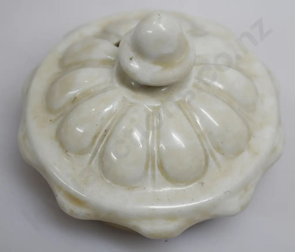 TEMUKA WARE OATMEAL TEAPOT SIGNED LOVATT Image 1++