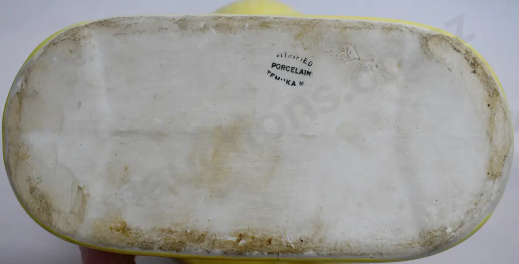 TEMUKA WARE SHELL VASE Image 1++