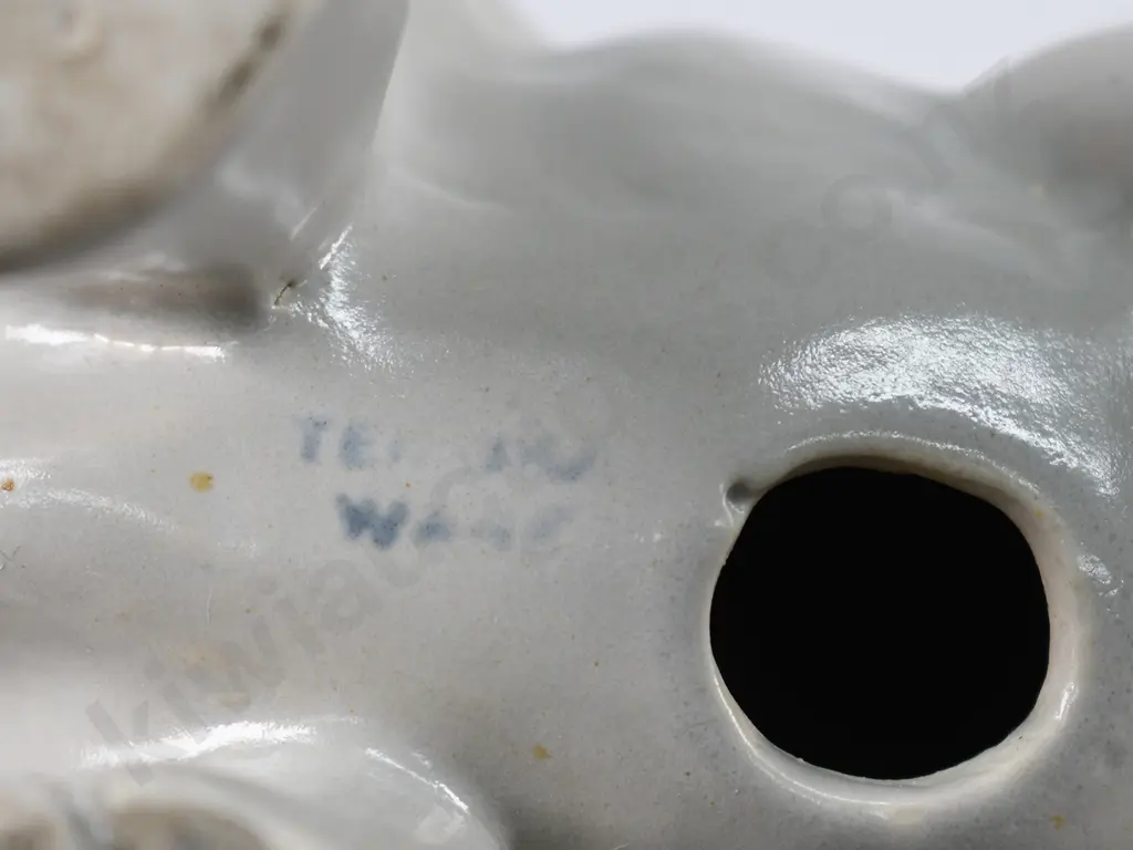 TEMUKA WARE ELEPHANT Image 1++
