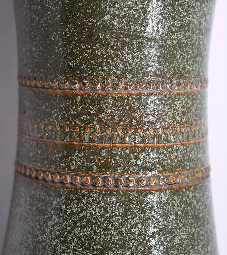 CHRISTCHURCH BRICK VERY LARGE SPILL VASE Image 1++