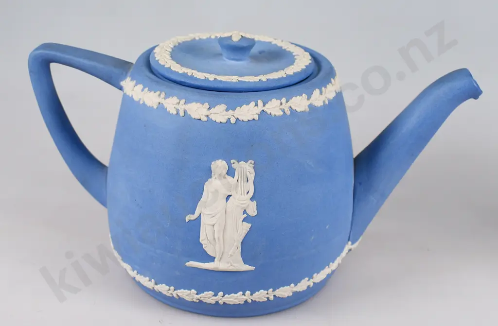 LOVATT TEMUKA JASPERWARE TEAPOT Image 1++
