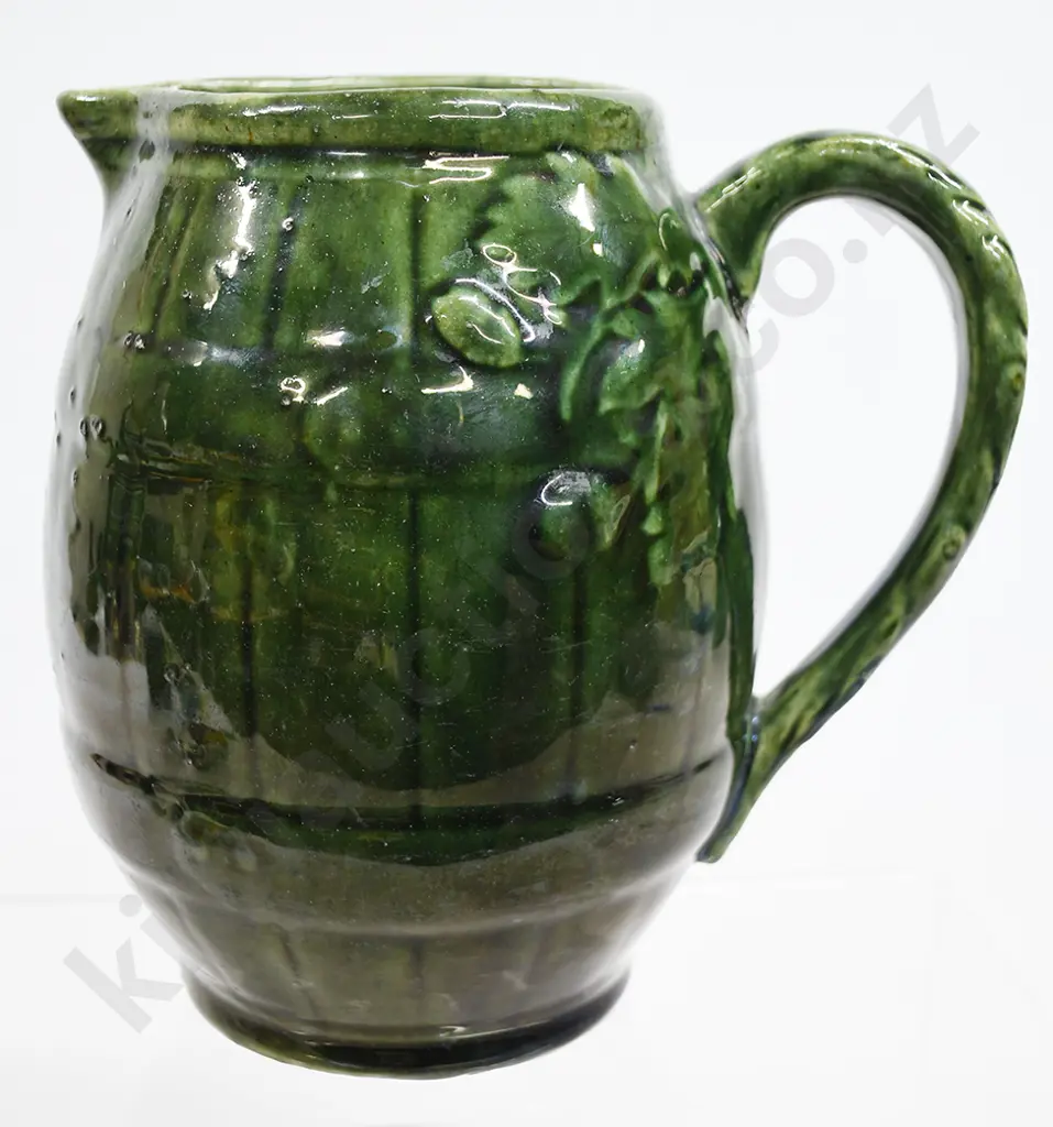 LUKE ADAMS ACORN JUG Image 1++