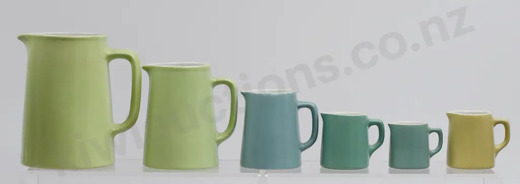 CROWN LYNN COLOUR GLAZE JUGS Image 1++