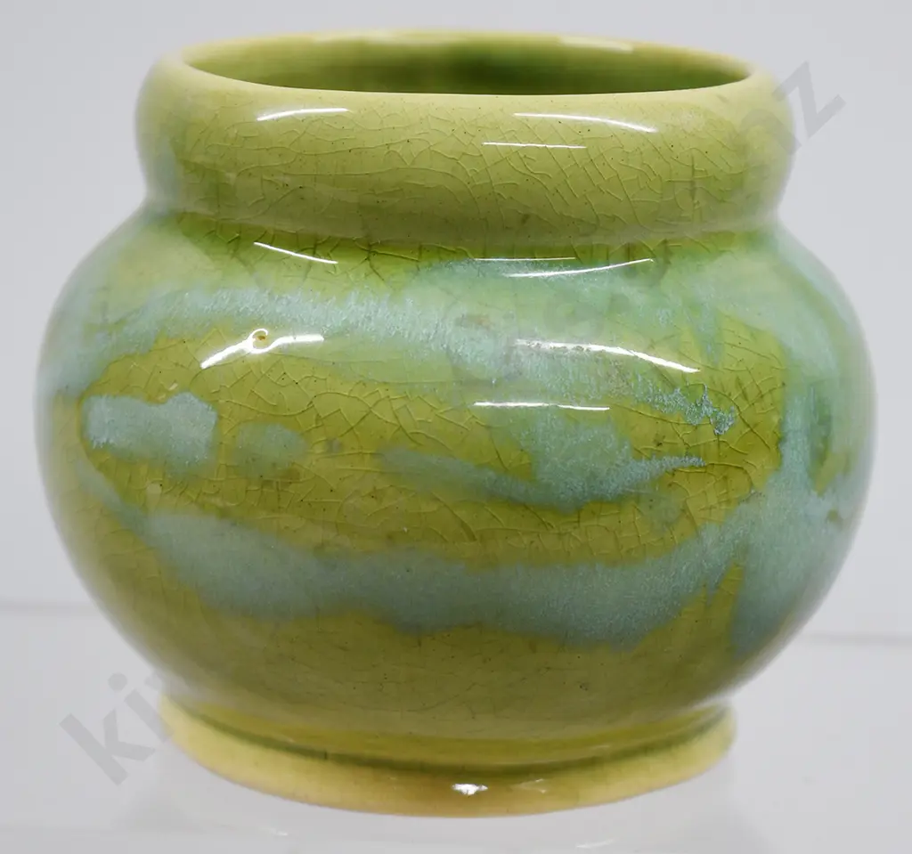 CROWN LYNN AMBRICO VASES NUMBER 21 Image 1++