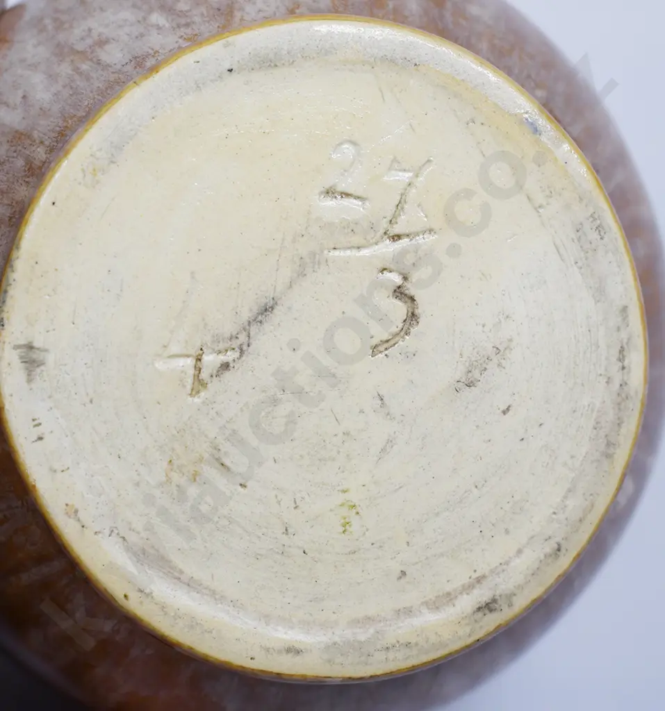 CROWN LYNN AMBRICO VASES NUMBER 21 Image 1++